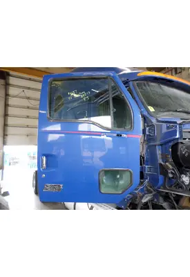 FORD LT9522 DOOR ASSEMBLY, FRONT