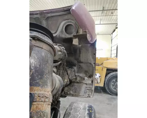 FORD LTL9000 1982-1997 HOOD