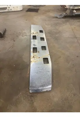 FORD LTL9000 Bumper Assembly, Front