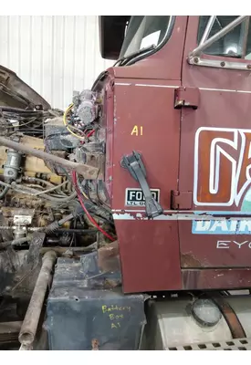FORD LTL9000 COWL
