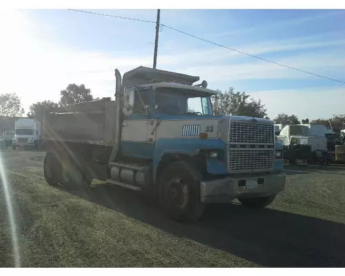 FORD LTL9000 Complete Vehicle