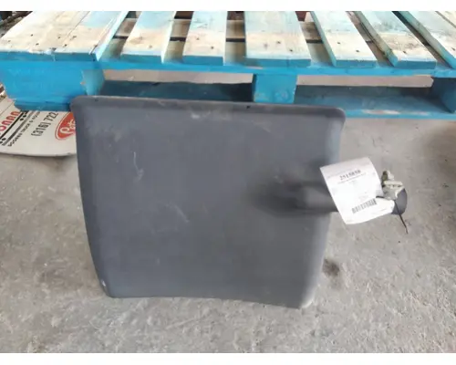 FORD LTL9000 FENDER, QUARTERHALF REAR