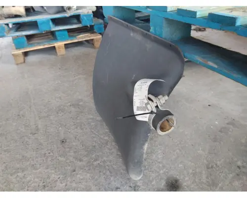 FORD LTL9000 FENDER, QUARTERHALF REAR