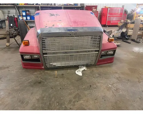 FORD LTL9000 Hood