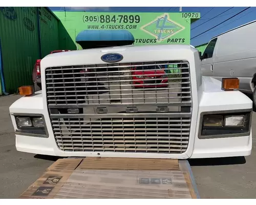 FORD LTL9000 Hood