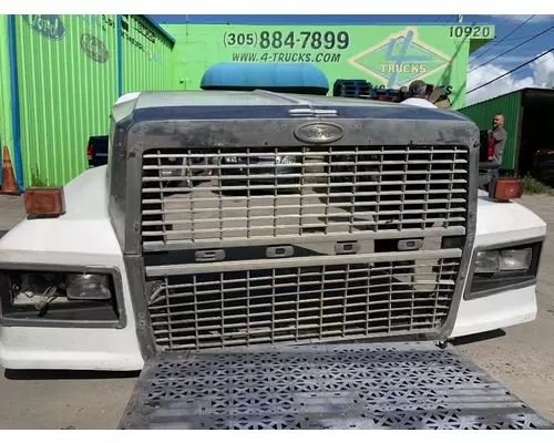 FORD LTL9000 Hood