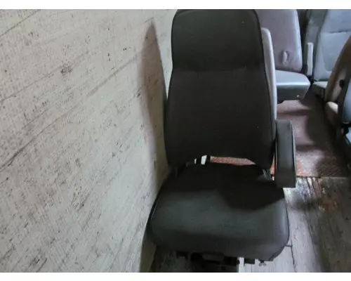 FORD LTL9000 Seat, Front
