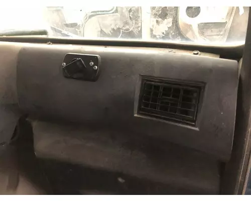 FORD LTLA9000 AERO MAX 120 Dash Assembly