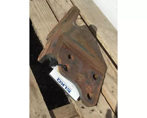 FORD LTLA9000 BUMPER BRACKET