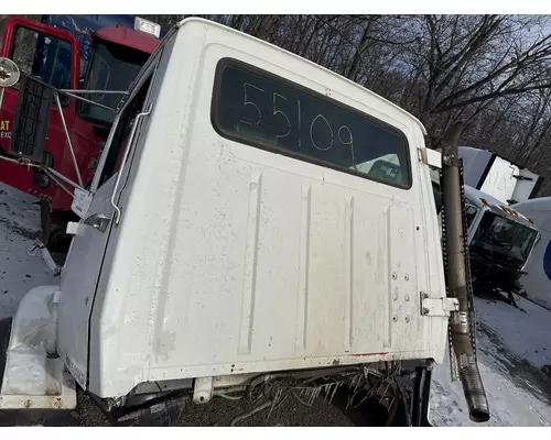 FORD LTS8000 Cab Mount