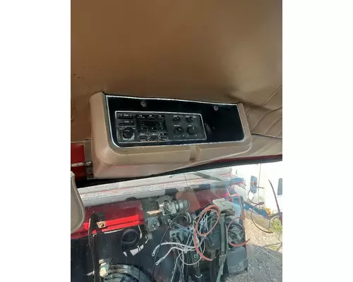 FORD LTS8000 Cab Mount