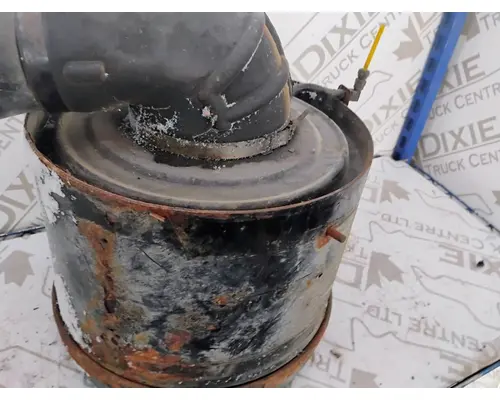 FORD LTS9000 Air Cleaner