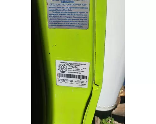 FORD LTS9000 Cab Mount