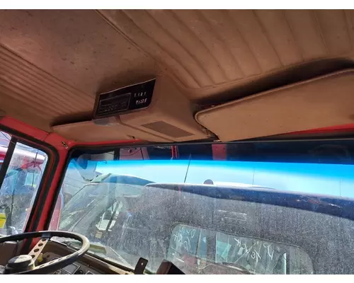 FORD LTS9000 Cab Mount