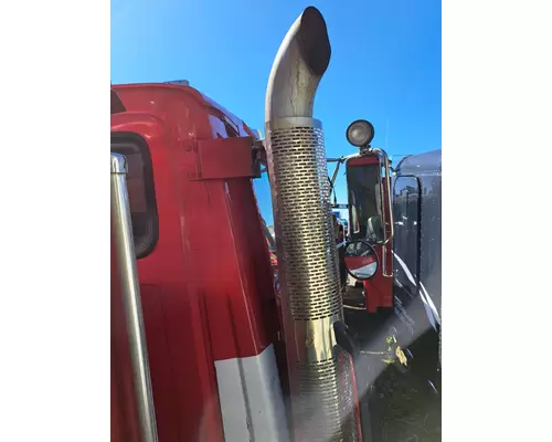 FORD LTS9000 Cab Mount