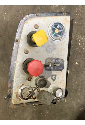 FORD LTS9000 Dash Panel