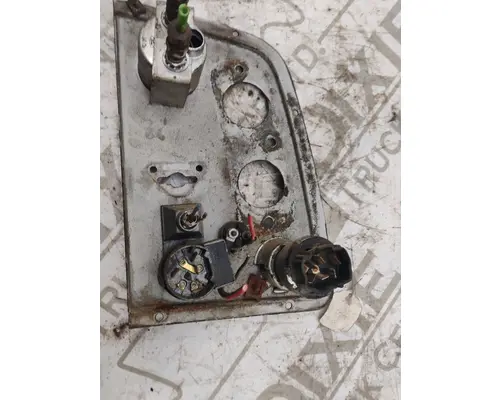 FORD LTS9000 Dash Panel