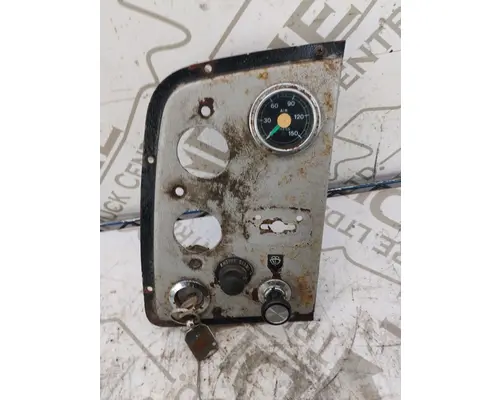 FORD LTS9000 Dash Panel