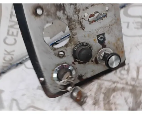 FORD LTS9000 Dash Panel