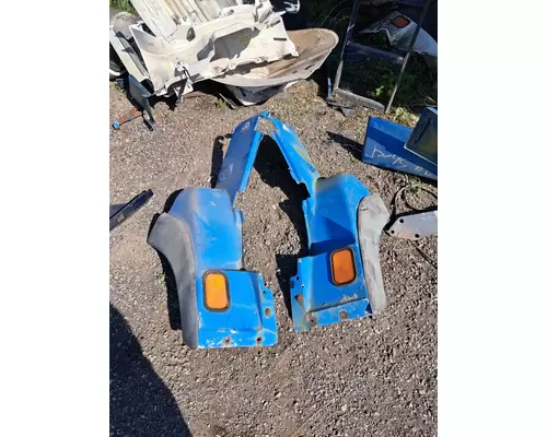 FORD LTS9000 Fender Extension