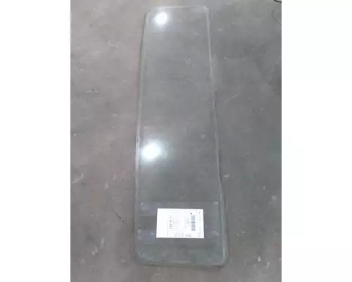 FORD LTS9000 GLASS, BACK