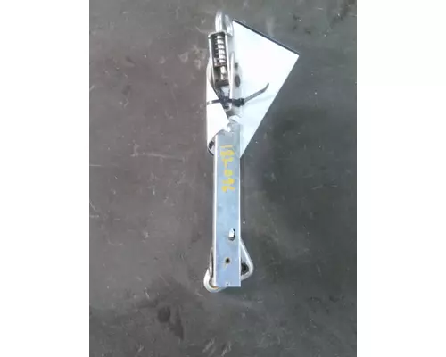 FORD LTS9000 HOOD BRACKET