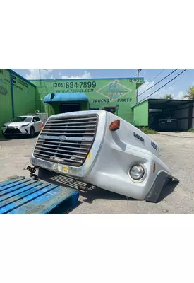 FORD LTS9000 Hood