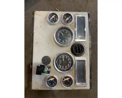 FORD LTS9000 Instrument Cluster