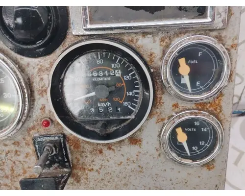 FORD LTS9000 Instrument Cluster