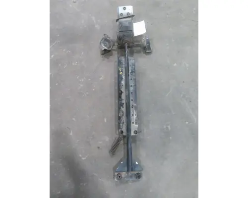 FORD LTS9000 RADIATOR BRACKET