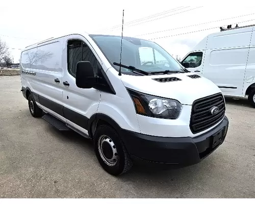 FORD TRANSIT 250 Used Trucks