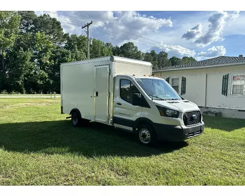 FORD TRANSIT 350 Complete Vehicle