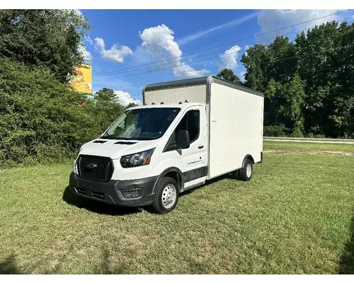 FORD TRANSIT 350 Complete Vehicle