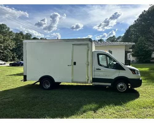 FORD TRANSIT 350 Complete Vehicle