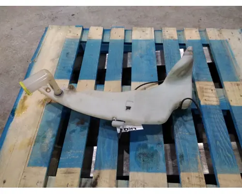 FORD TRANSIT CONNECT WINDSHIELD WASHER RESERVOIR