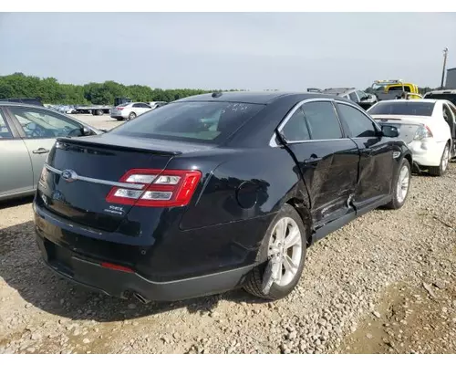 FORD Taurus Complete Vehicle