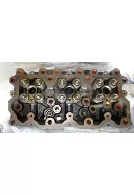 FORD  Cylinder Head