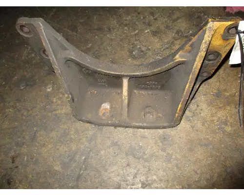 FORD  ENGINE MOUNTS, VEHICLE (FRONT)