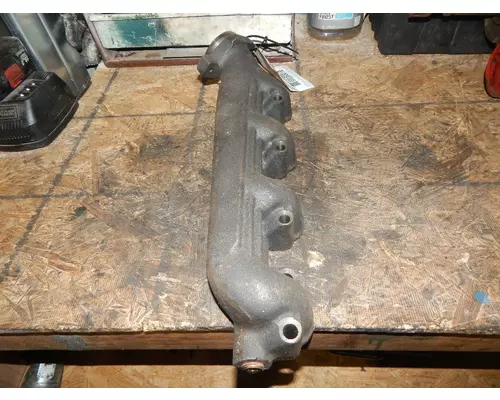 FORD  Exhaust Manifold