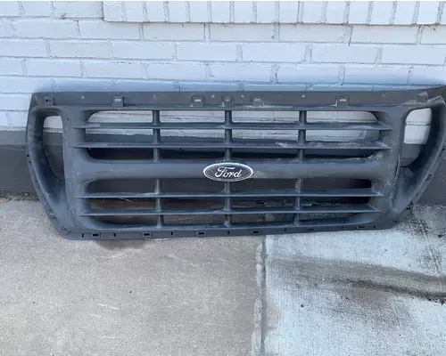 FORD  Grille