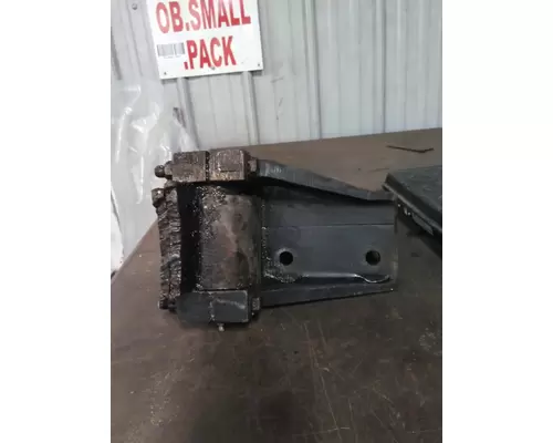 FORD  SPRING HANGER