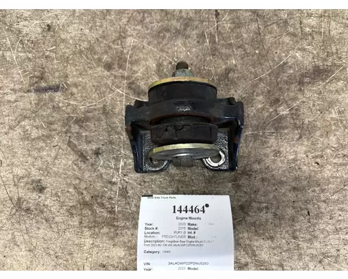 FREIGHTLINER 01-26490-000 Engine Mounts