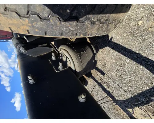 FREIGHTLINER 10001387 Hub