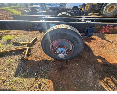 FREIGHTLINER 10001387 Hub