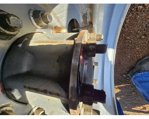 FREIGHTLINER 10001387 Hub