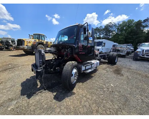 FREIGHTLINER 10001389 Hub