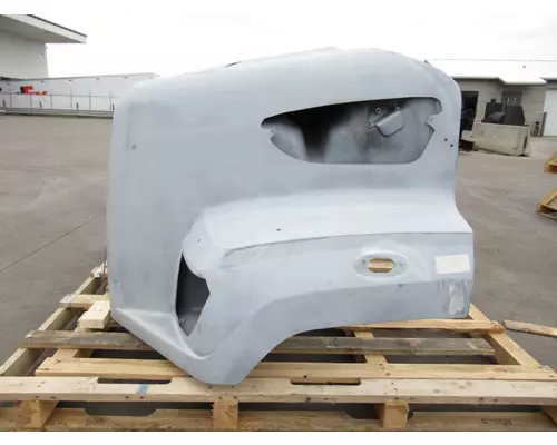 FREIGHTLINER 108SD SBA Hood