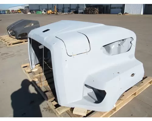 FREIGHTLINER 108SD SBA Hood