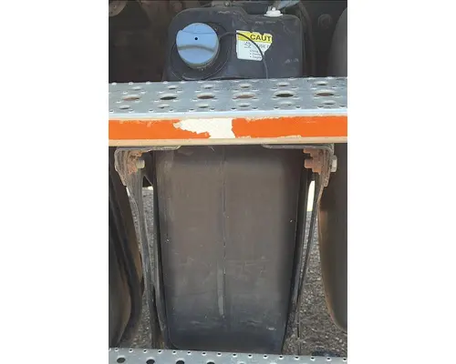 FREIGHTLINER 108SD DEF TANK