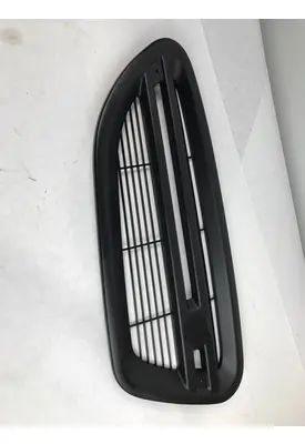 FREIGHTLINER 108SD GRILLE